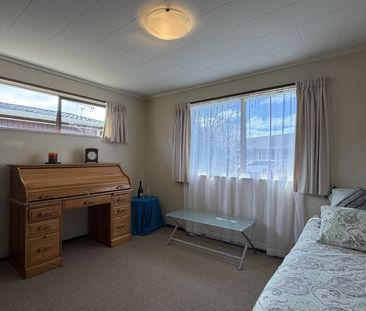 Cosy Beach Home - Fully Furnished - Omokoroa - Photo 4