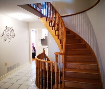 For Lease - 4471 Weeping Willow Drive, Mississauga, Ontario - Photo 5