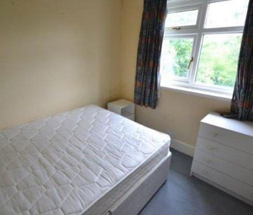 5 bedroom detached house to rent - Photo 5