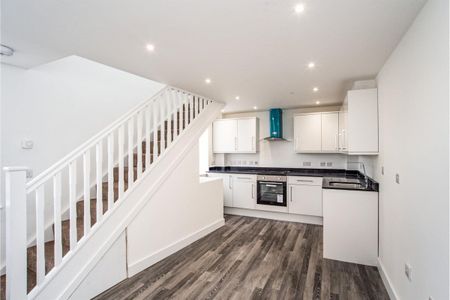 East Street, CHESHAM - Photo 5