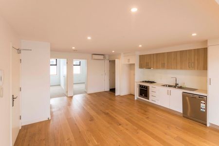 Homely Two Bedroom Apartment - Photo 4