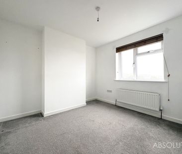 3 bed mid-terraced house to rent in Berry Road, Paignton, TQ3 - Photo 5