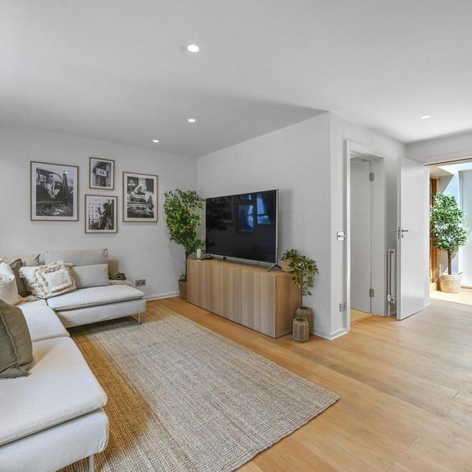2 bedroom property to rent - Photo 1