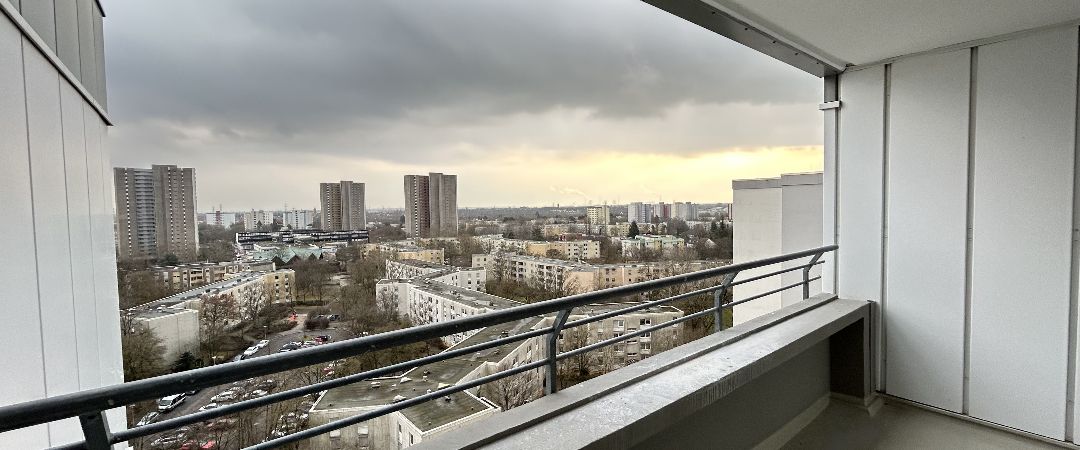 Modernes Wohnen mit Aussicht auf der Vogelstang - Photo 1