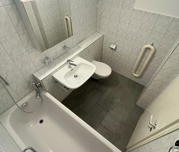 Ruhige Seitenstrasse im Herzen des Iselin-Quartier - Foto 6