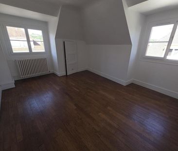 Location Appartement 2 pièces 50m² LE CREUSOT 71200 - Photo 4