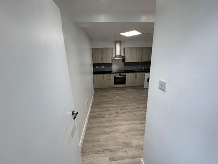 3 Bed Flat, Broadway Market, E8 - Photo 3