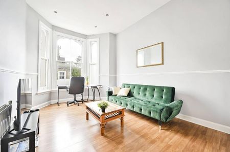 1 bedroom flat to rent - Photo 3