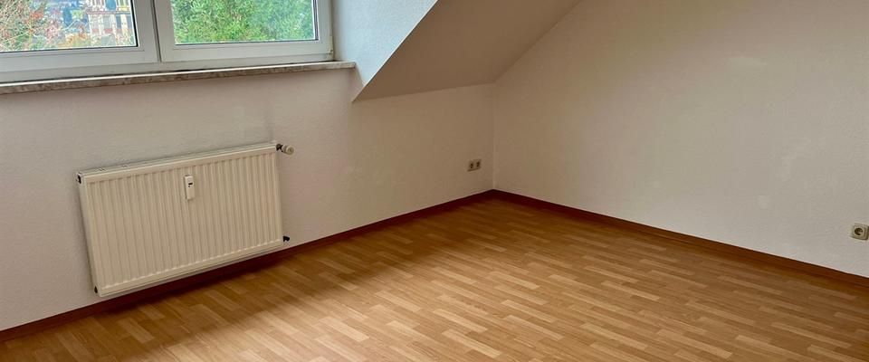 Große 2-Raum-Wohnung mit 60,5 m² im Dachgeschoss - Foto 1