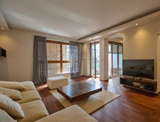 Cichy apartament w dobrej lokalizacji - Zdjęcie 1