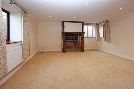 4 bedroom house to rent - Photo 2