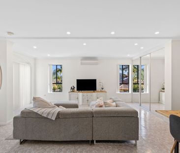 Dee Why, 80a Delmar Parade - Photo 1