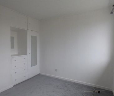 The Ridgeway, Market Harborough - Photo 2