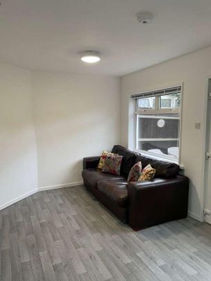 Wendiburgh Street, Canley, CV4 - Photo 1