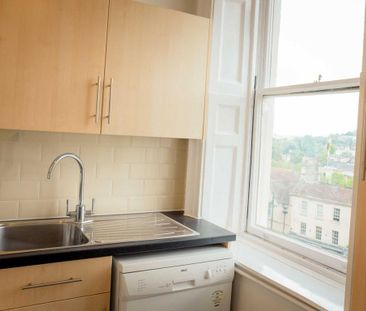 1 bedroom apartment to rent - Photo 5