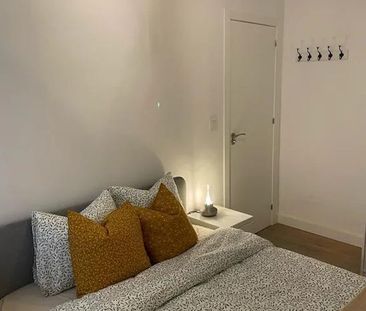 Carrer dAlmoines, Valencia, Valencian Community 46018 - Photo 6
