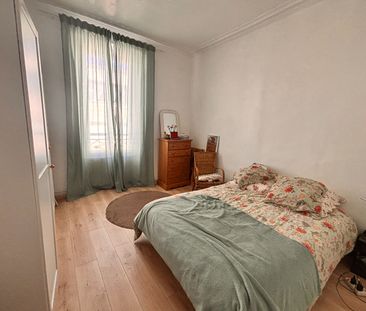 Location Appartement 4 pièces 91m² NIMES 30000 - Photo 5
