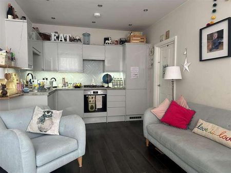 Walton Road, Wellesbourne, CV35 - Photo 3