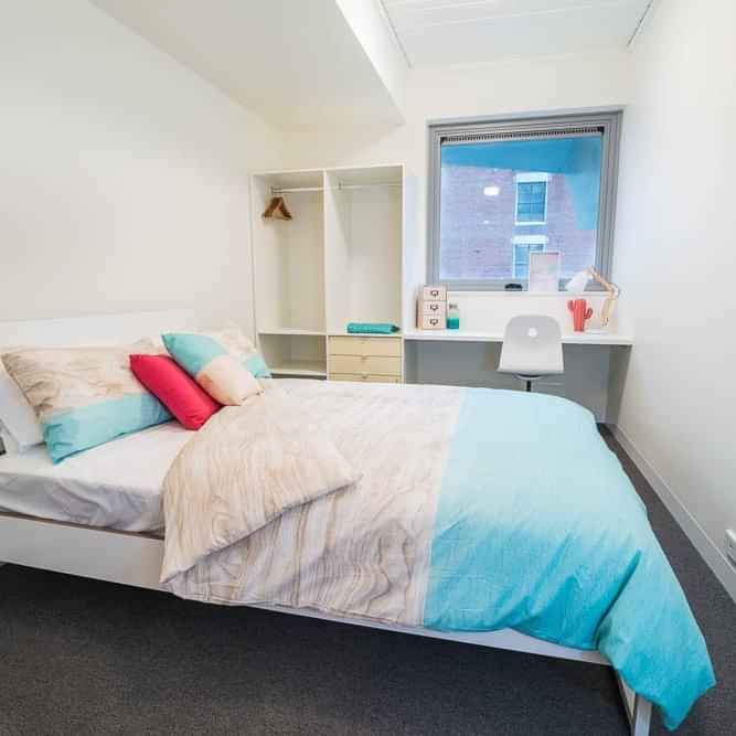 Large Studio with Conditioning - Photo 1