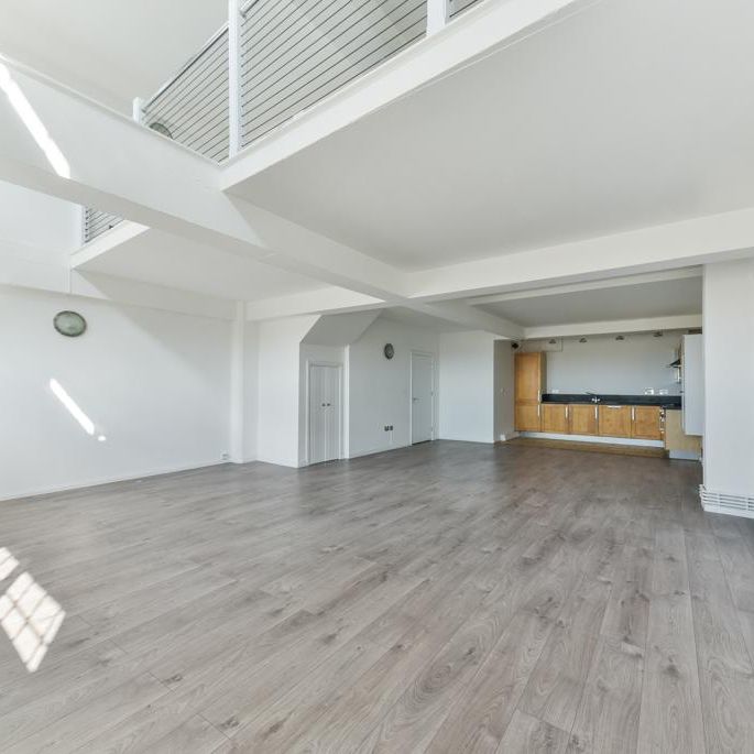 3 bedroom apartment to rent - Photo 1