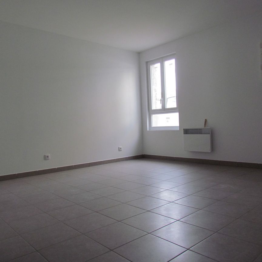 Appartement 25 m² - 1 pièce - Champigny-Sur-Marne (94500) - Photo 1