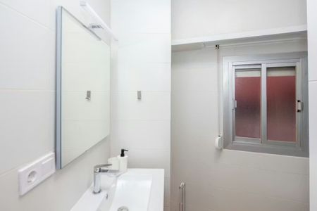 Carrer dAlmassora, Valencia, Valencian Community 46010 - Photo 3