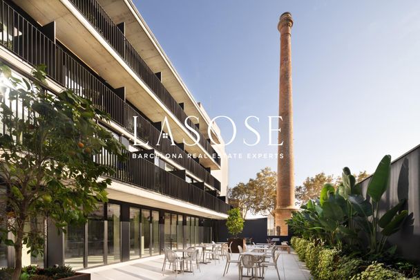 21m² Studio to rent in El Poblenou, Barcelona - Photo 1