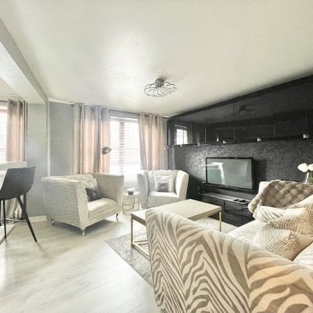 24 Turnbull Street, Glasgow, G1 5PR - Photo 1