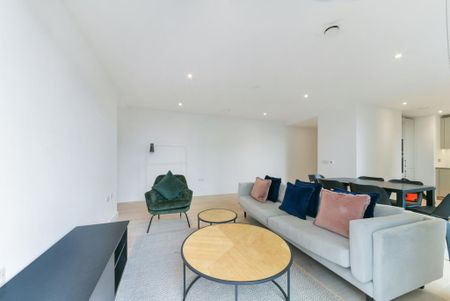 3 bedroom flat to rent - Photo 2