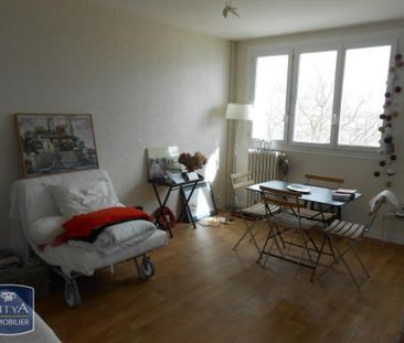 Location Appartement 2 pièces 42m² ST NAZAIRE 44600 - Photo 2