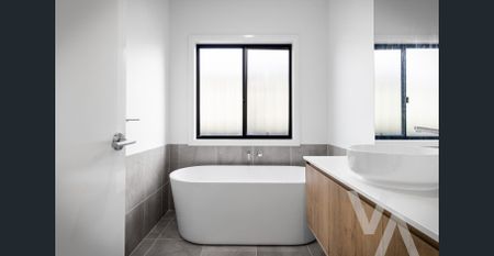 Your Next Move. - Photo 3