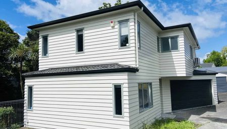 4 bedroom house - Photo 2