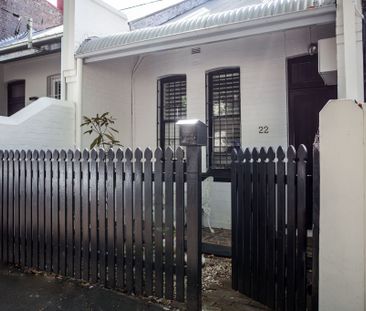 Charm & Character filled Two Bedroom Terrace - Photo 3