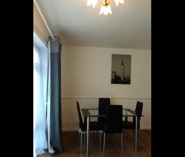 2 Bed Flat, Harborne, B17 - Photo 2