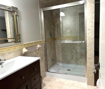 For Lease - 31 Via Guardia Road, Vaughan, Ontario - Photo 2