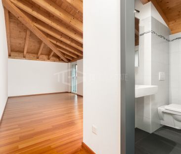 ATTICO MANSARDATO DI 4.5 LOCALI. IDEALE PER FAMIGLIE - Foto 6