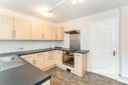 2 bedroom terraced house to rent - Photo 4