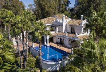 Luxury Villa for rent in Estepona, Spain