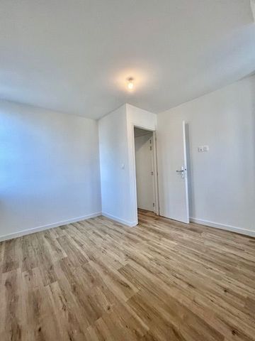 Location Appartement 2 pièces 30m² TROYES 10000 - Photo 2