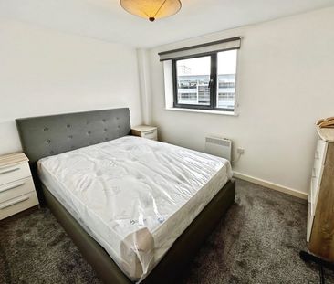 2 bedroom apartment to rent - Photo 4