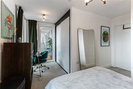 Poplar High Street, London, E14 flat to rent - Photo 3