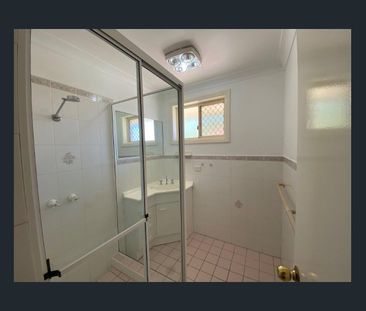 Comfortable Low Maintenance Villa - Photo 5