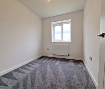Laurus Grove, Broughton - Photo 3