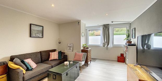 Appartement te huur in Tournai voor € 650 met 1 slaapkamer - Photo 1