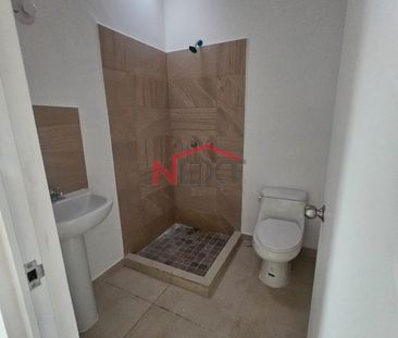 Casa en RENTA en Valle de Los Almendros - Foto 4
