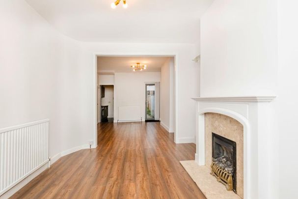 3 bedroom terraced house to rent - Photo 1