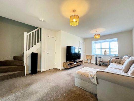 3 bedroom terraced house to rent - Photo 1