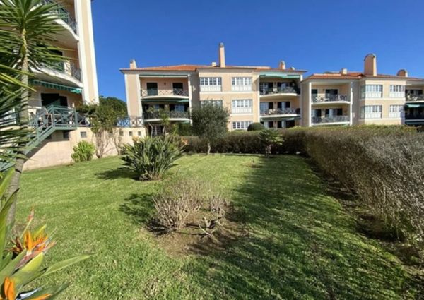 Excelente apartamento T2 em Condomínio Fechado na Beloura