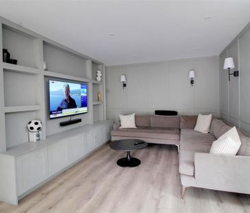 4 bedroom detached house to rent - Photo 1