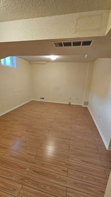 For Lease - 5223 Fairford Crescent Unit# 92, Mississauga, Ontario - Photo 1